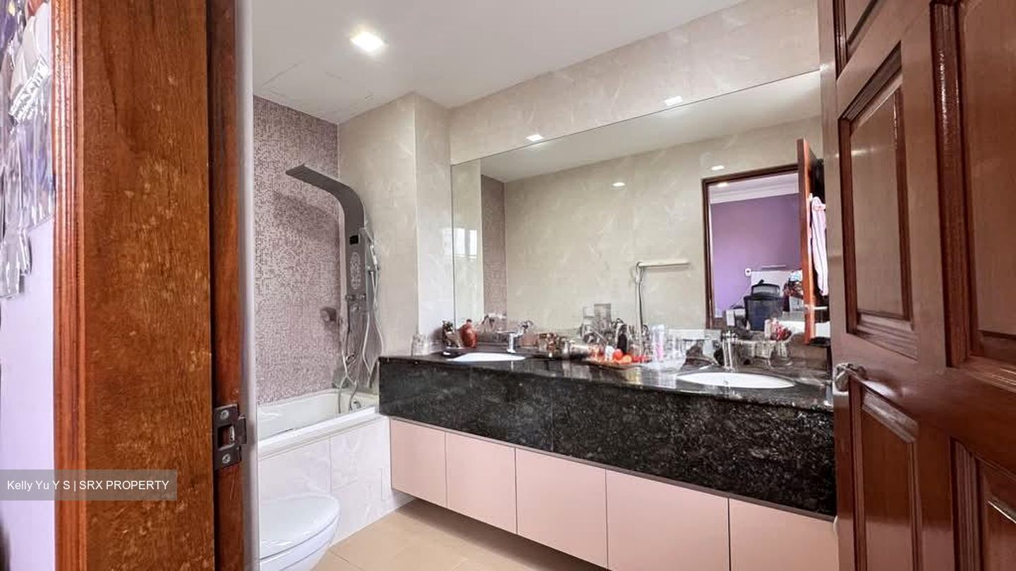 Pinewood Grove (D25), Terrace #528591061